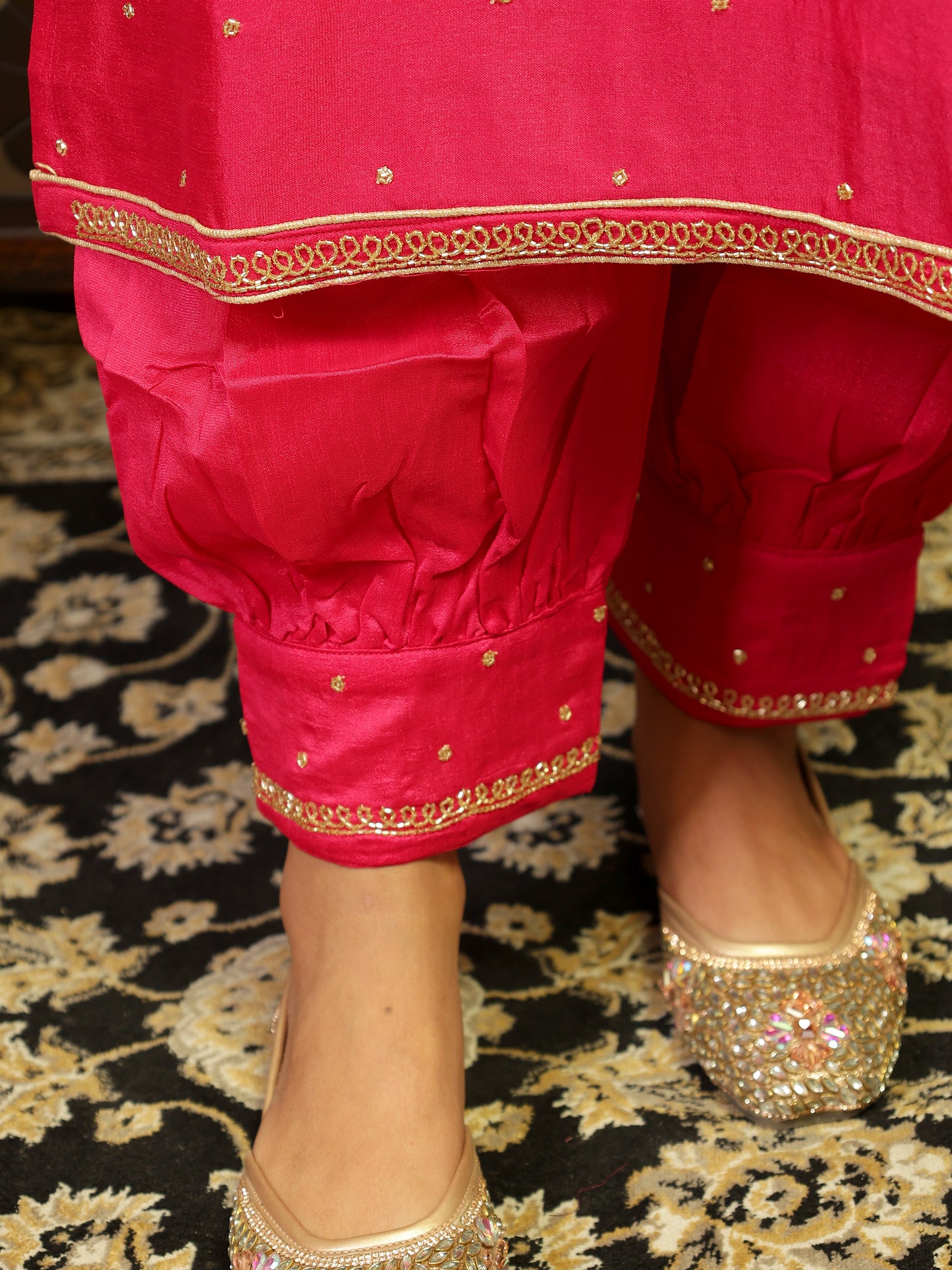 Pink Kurta Set For Women