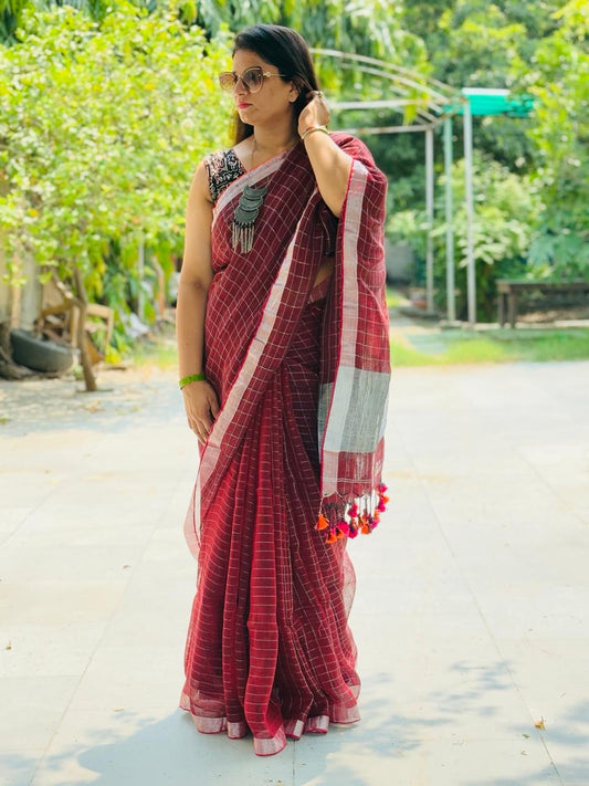 Pure Linen Check Saree (Maroon)