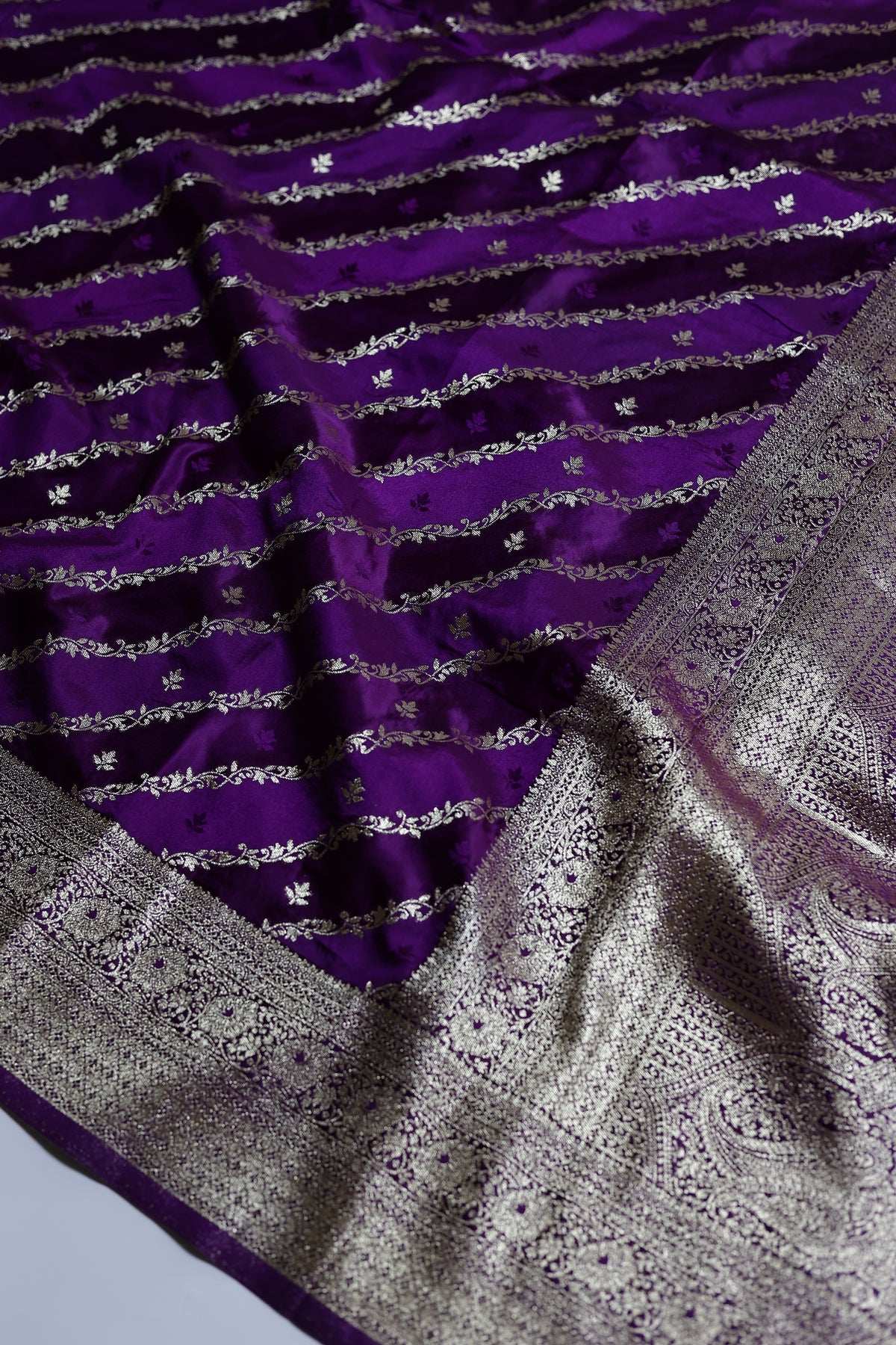 Pure Banarasi Mashru Satin Silk Saree (Purple)