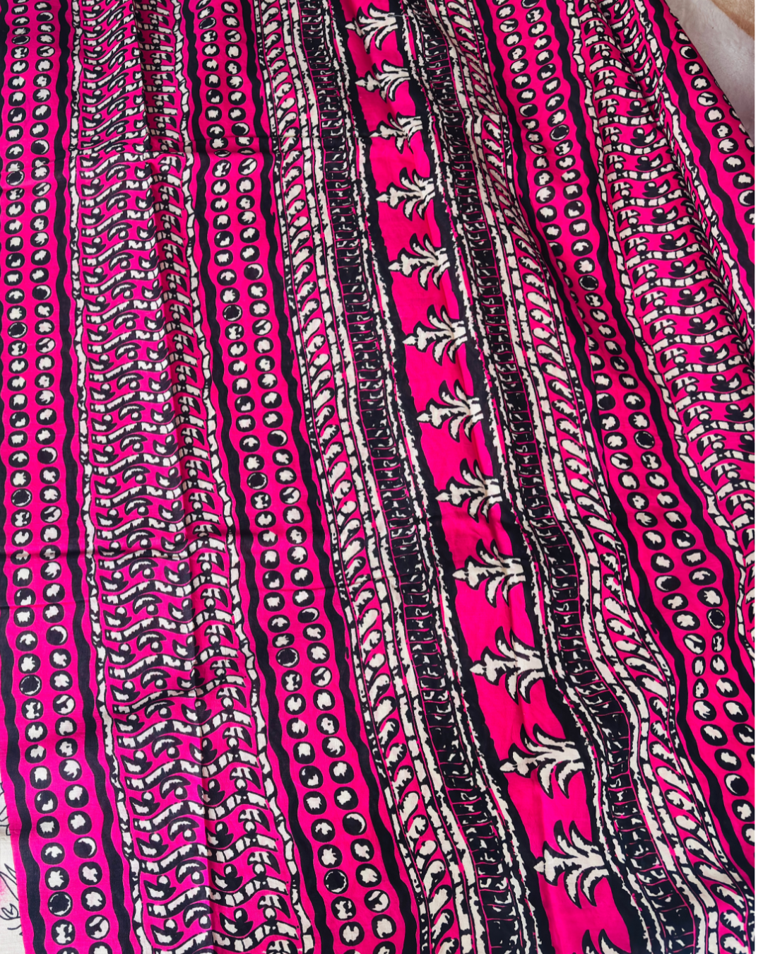 Ivory Beige Pure Linen Cotton Saree with Rani Pink Floral Handprint & Contrast Pallu