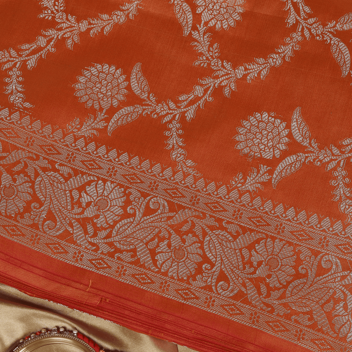 Premium Zari Weaving Silk Saree