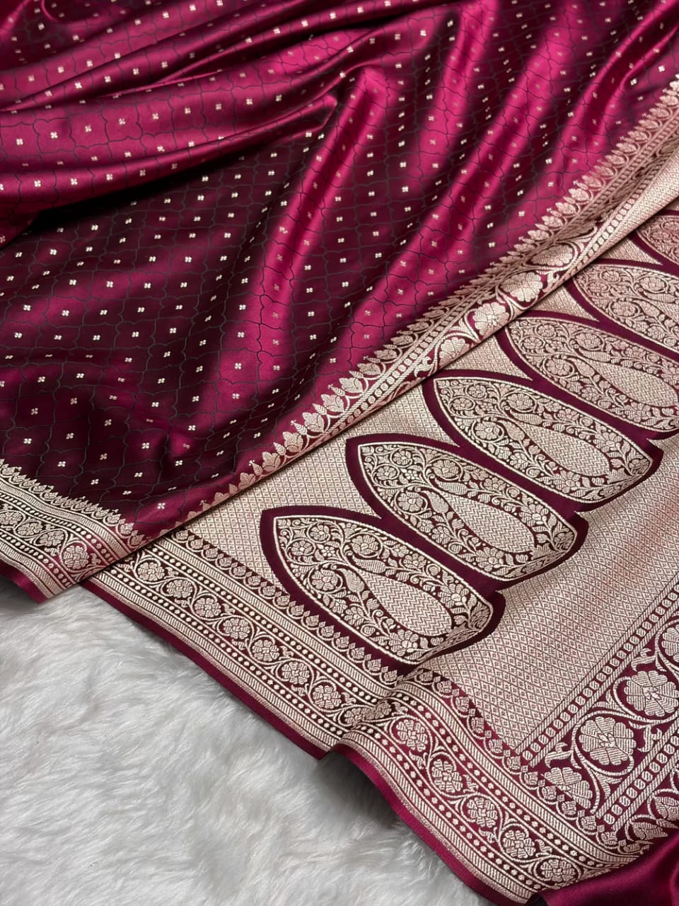 Pure Mashru Silk Saree With Tanchoi Weaving