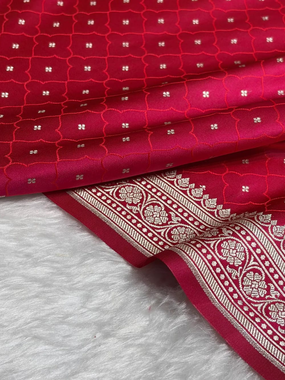 Pure Mashru Silk Saree With Tanchoi