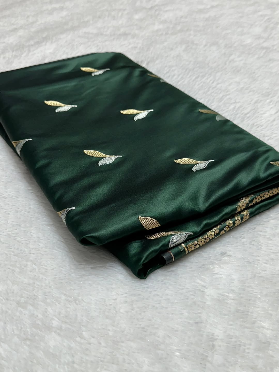Green Pure Mashru Silk Saree with Sona Rupa Zari Weaving