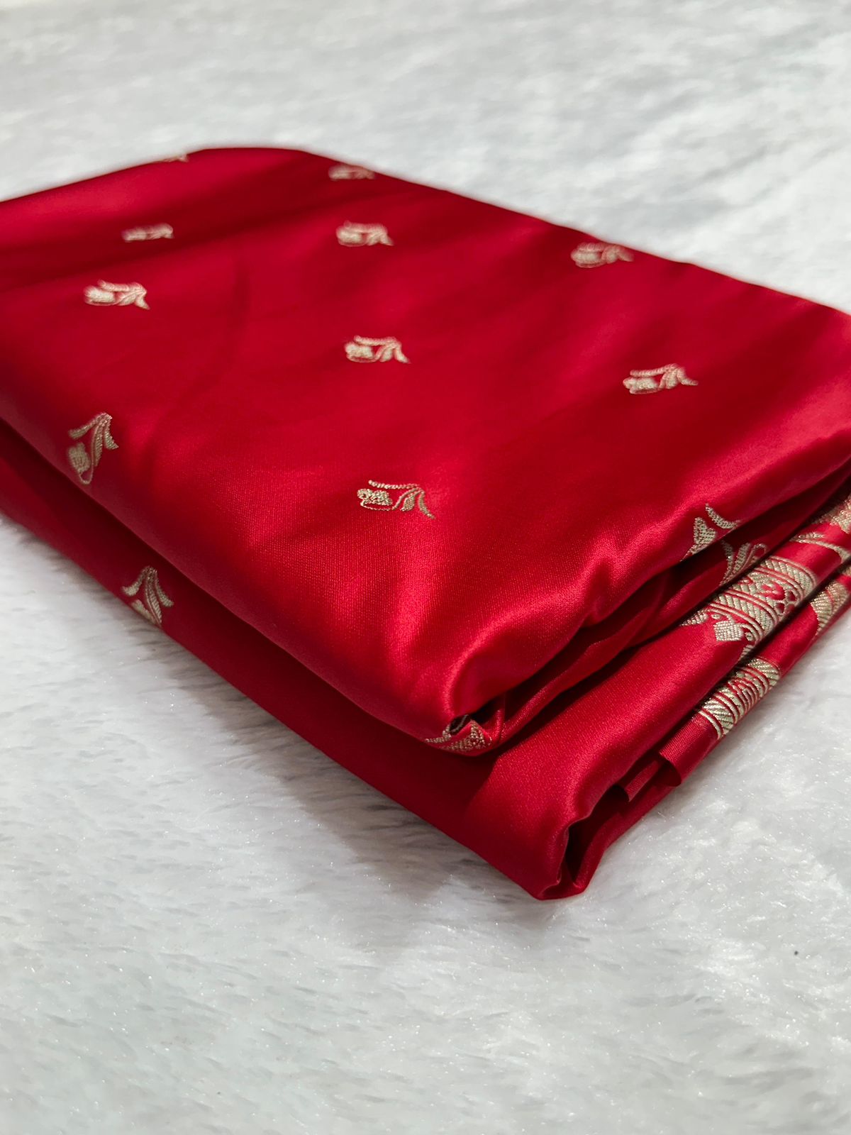 Pure Mashru Silk Saree with Zari Weaving