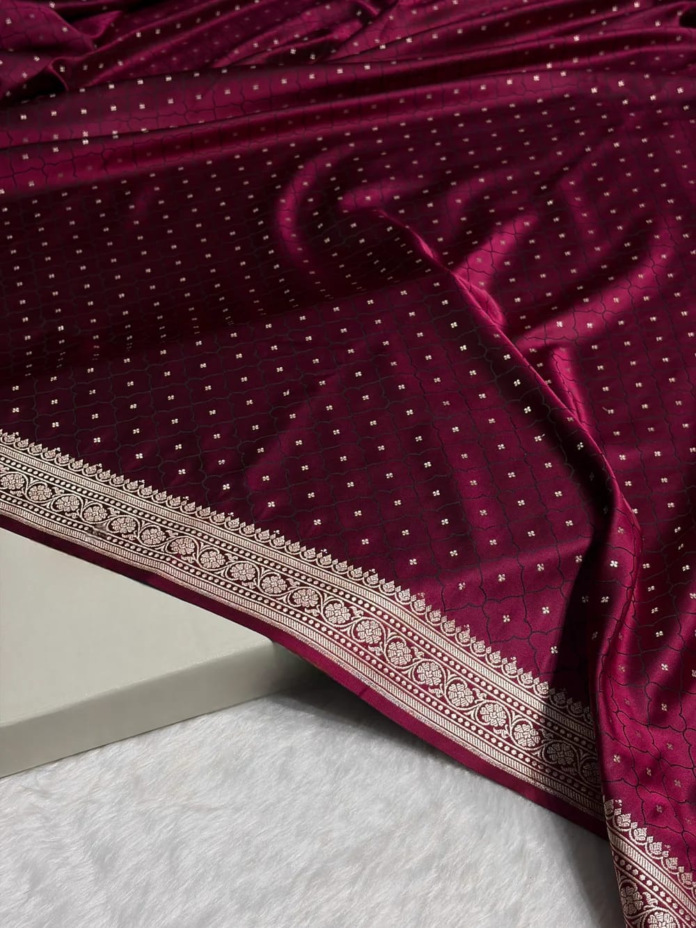 Pure Mashru Silk Saree With Tanchoi Weaving