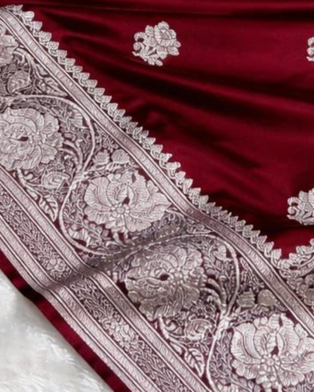 Pure Banarasi Silk Saree with Rose Weaving