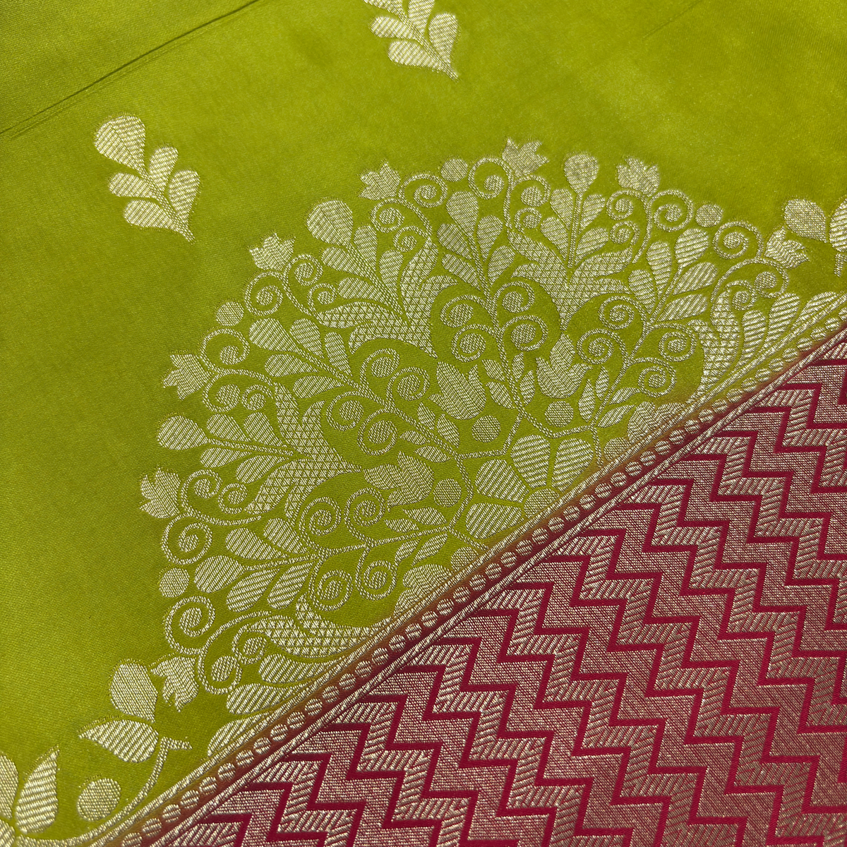Neon Green Pure Banarasi Silk Saree