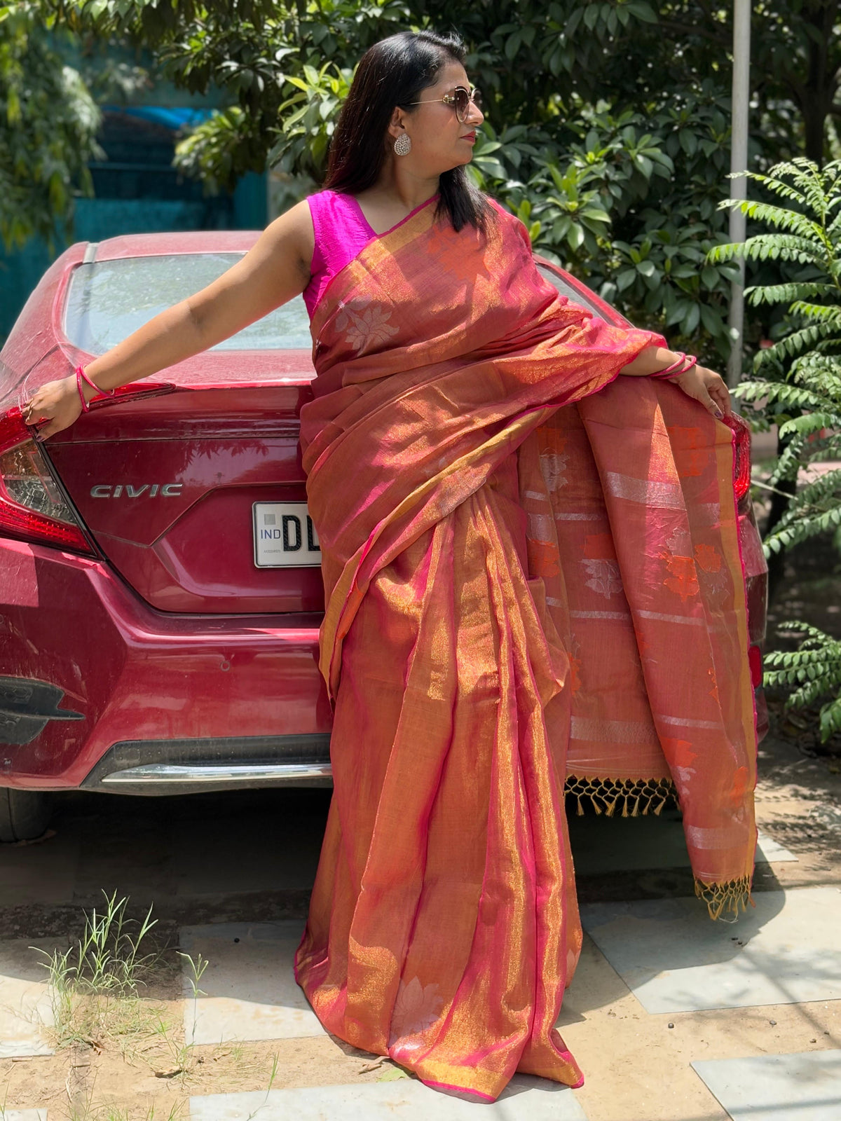Tissue Linen Saree (Rust) – Handwoven