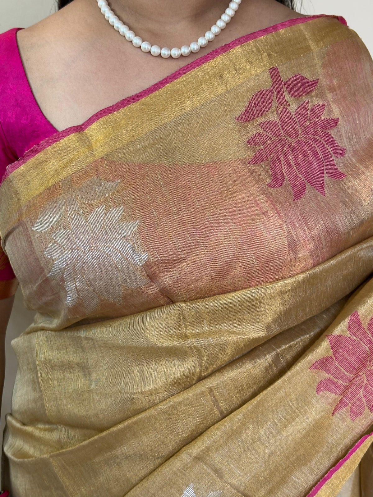 Tissue Linen Saree (Golden)