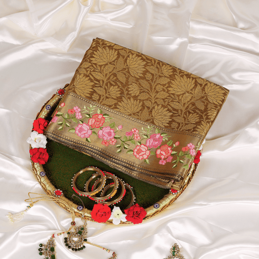 Golden Banarasi Silk Saree (Nita Ambani Inspire)