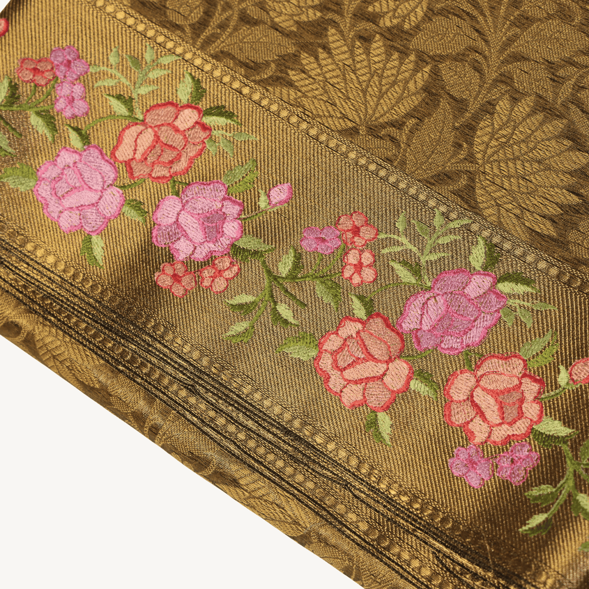 Golden Banarasi Silk Saree (Nita Ambani Inspire)