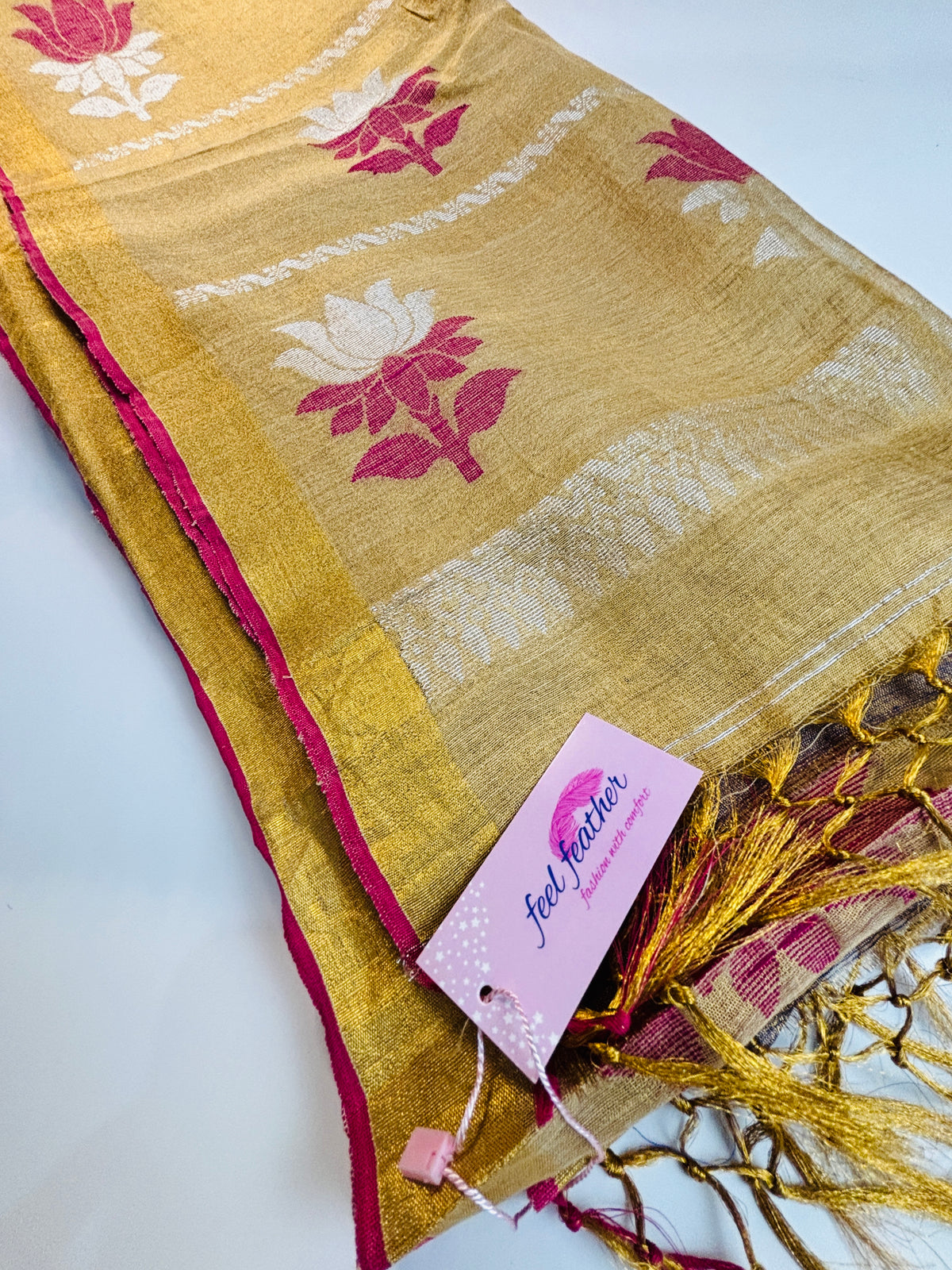 Tissue Linen Saree (Golden)