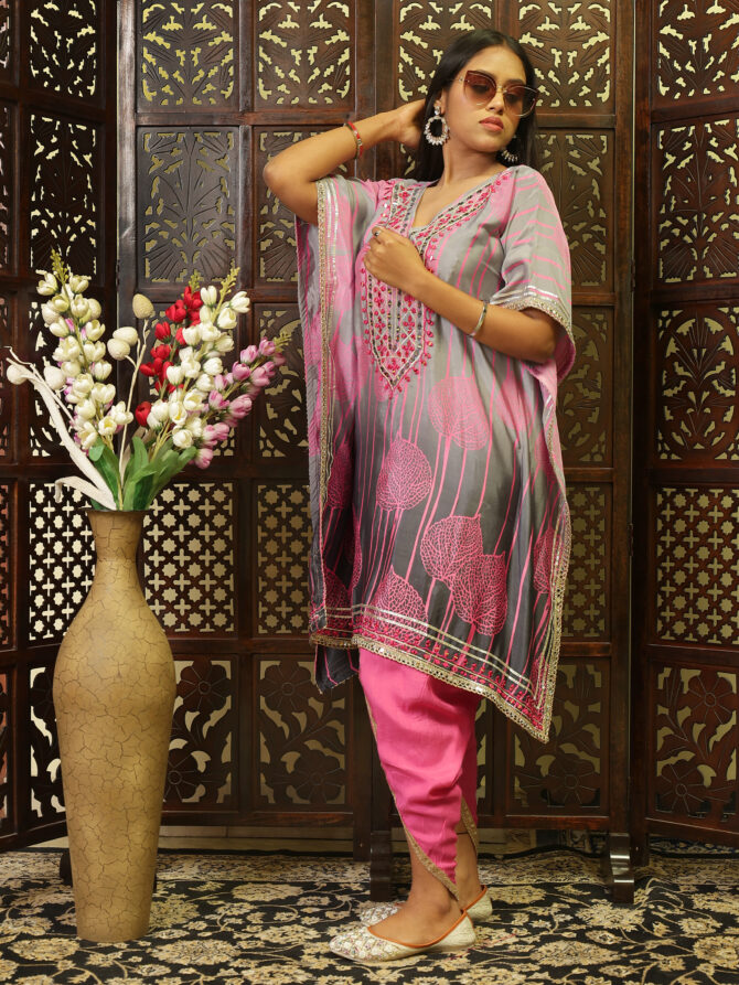 Feel Feather Stylish Pink Heavy Mirror Short Kaftan Suit Set - Image 6