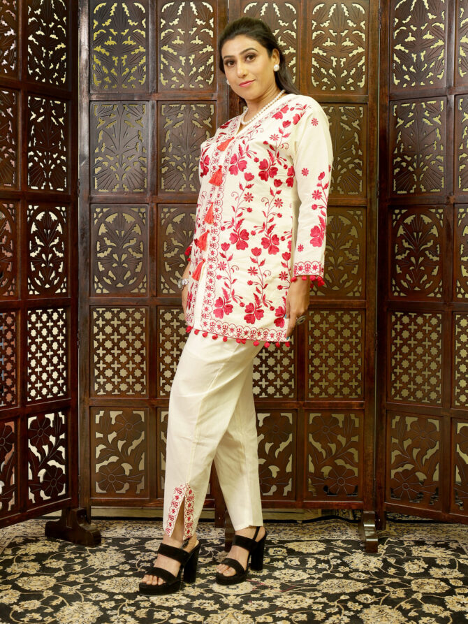Feel Feather Red Embroidered Cotton Co-Ord Set - Image 4