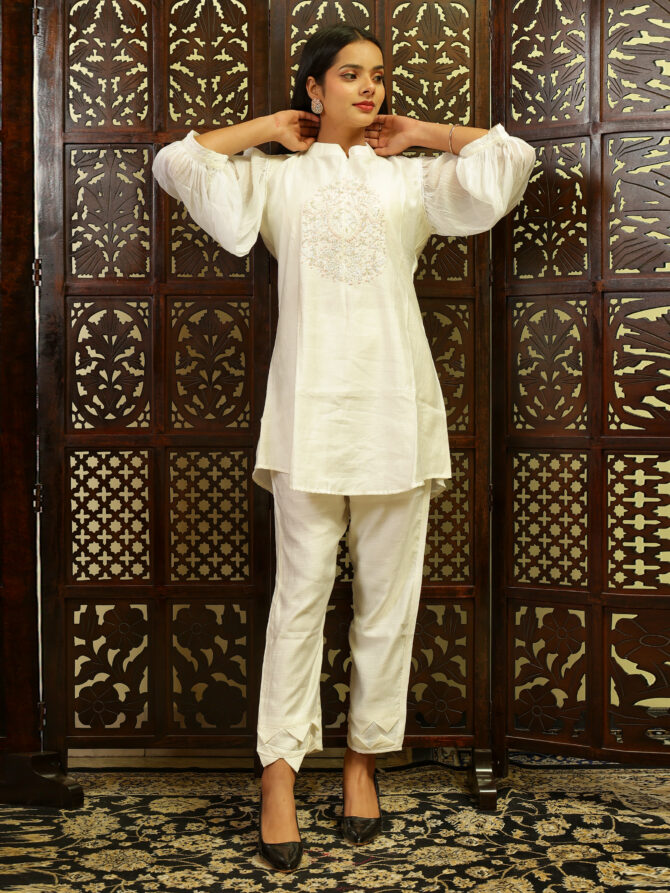 Feel Feather White Hand Embroidery Co-Ord Set For Women - Image 5