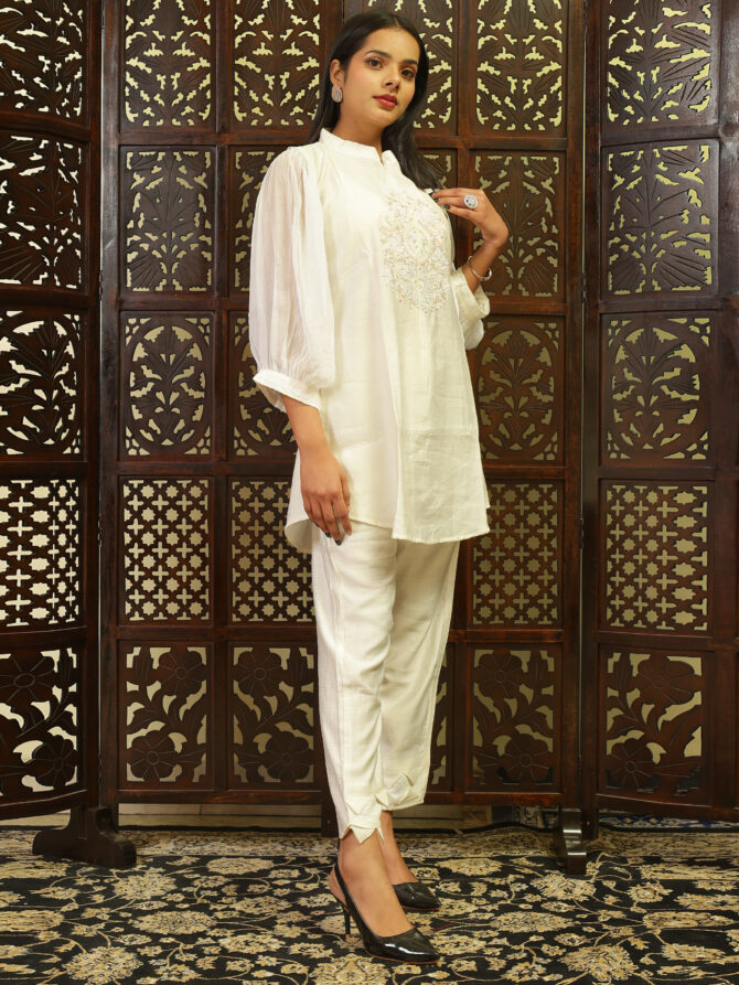 Feel Feather White Hand Embroidery Co-Ord Set For Women - Image 4