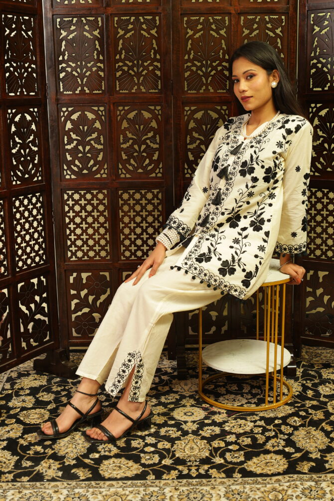 Feel Feather Black Thread Embroidered Cotton Co-Ord set for Women - Image 3