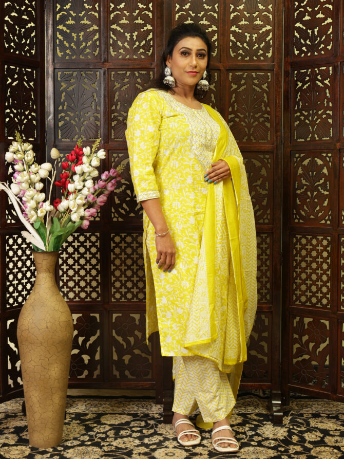 Feel Feather Pure Cotton Kurta Sets For Women