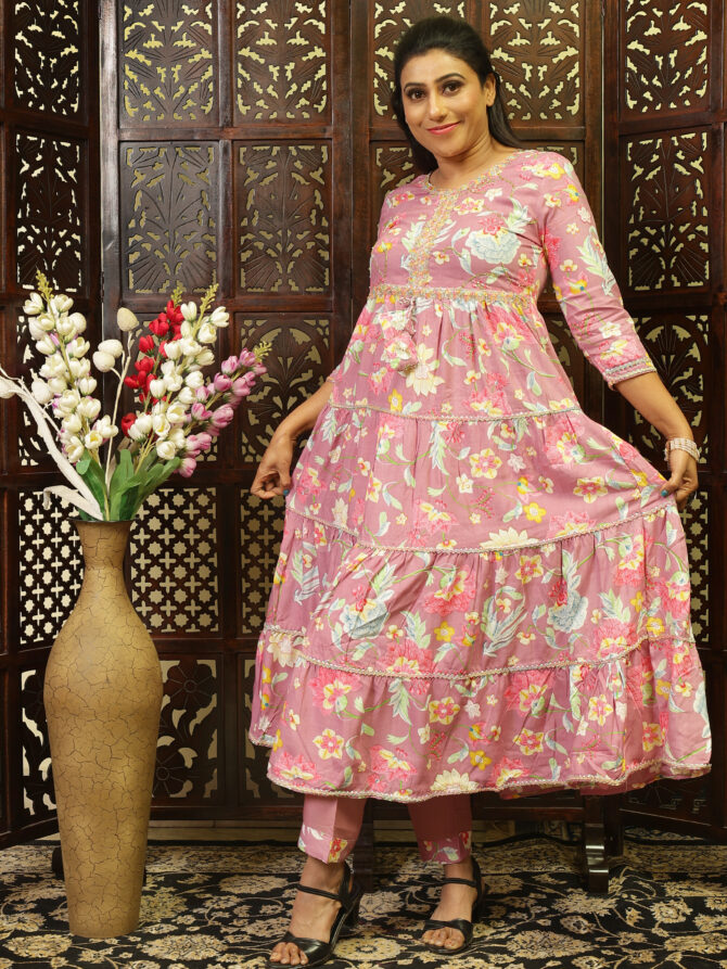 Feel Feather Anarkali Kurta Set For Women - Image 4