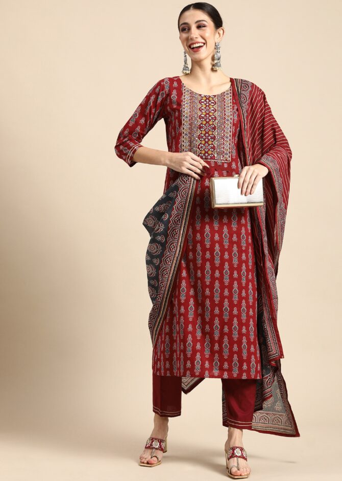 Feel Feather Red Kurta Set For Women - Image 2