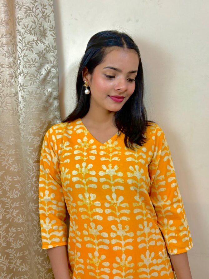 Yellow Kurta Set For Women - Image 3