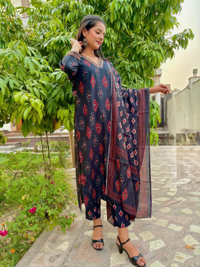 feel feather black kurta pant set