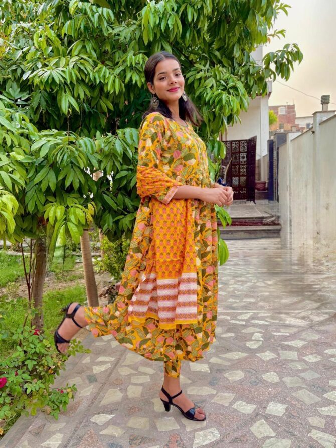 Feel Feather Pure Cotton Kurta Pant Set With Dupatta