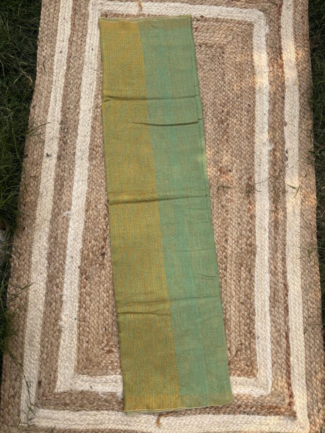 Feel Feather Golden Tissue Linen Saree - Image 3