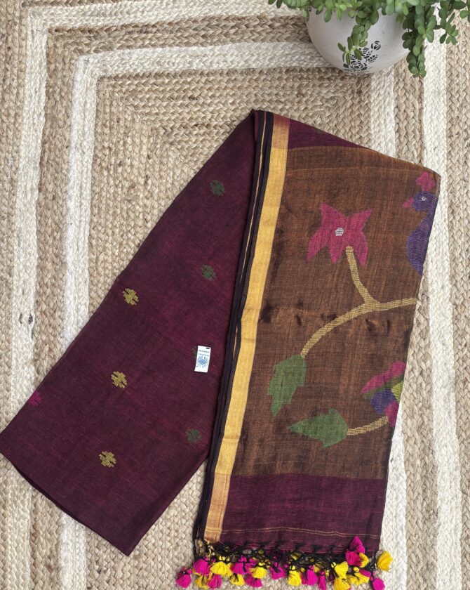 Feel Feather Maroon Paithani Linen Handloom Saree - Image 2